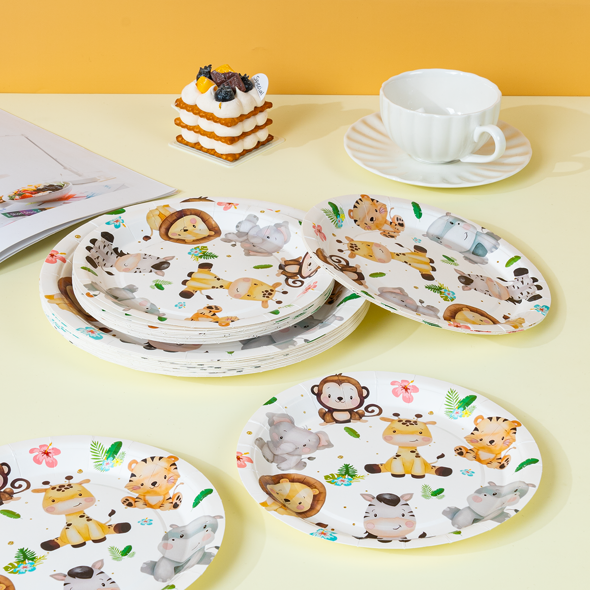 Jungle Safari Animal Disposabl - огляд і ціна Event Supplies